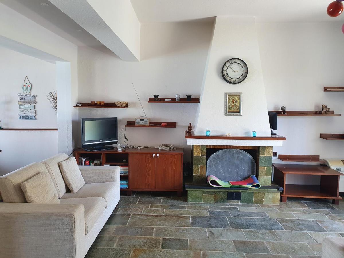 Julia'S Apartment Kalamata Dış mekan fotoğraf