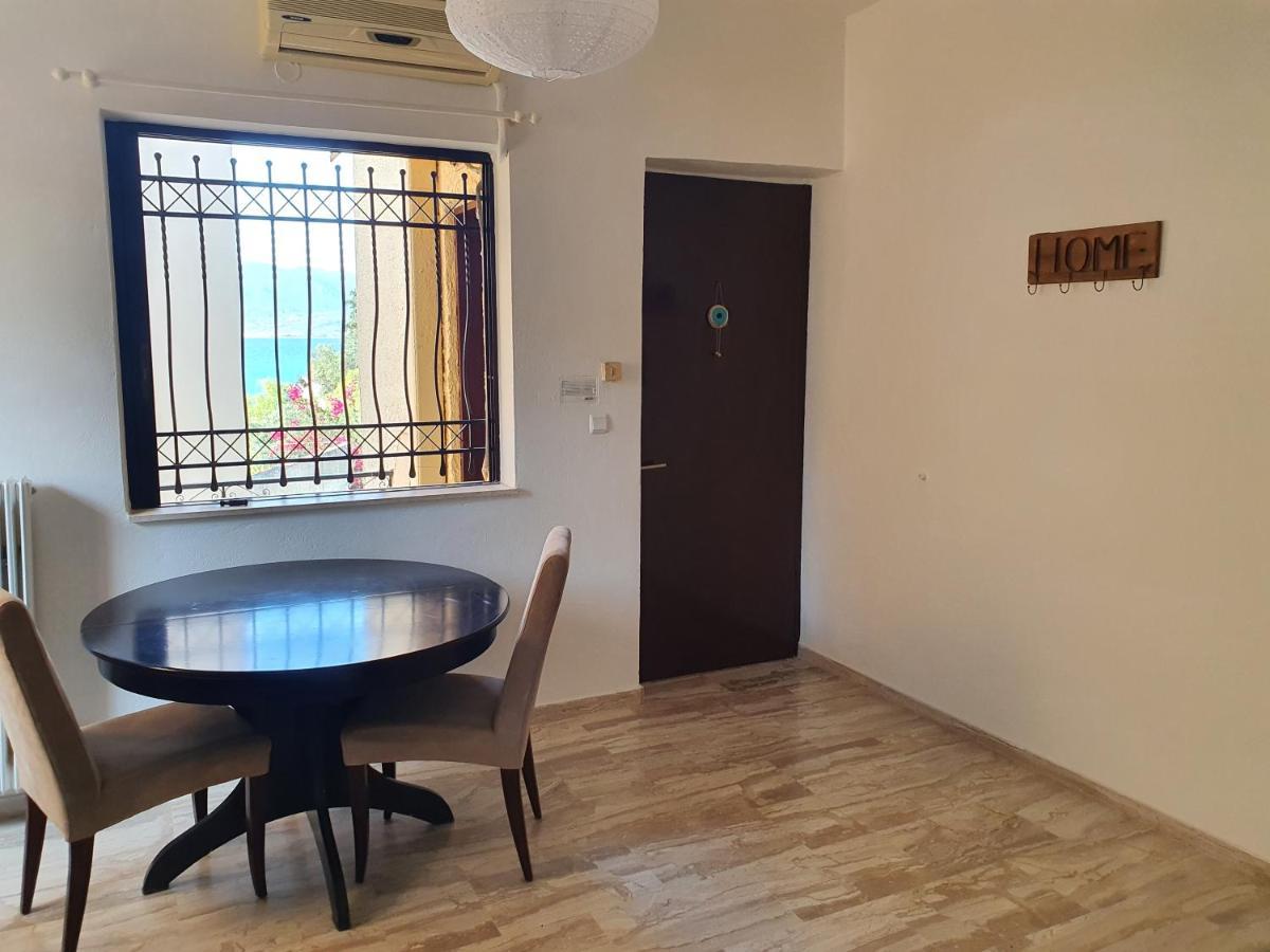 Julia'S Apartment Kalamata Dış mekan fotoğraf